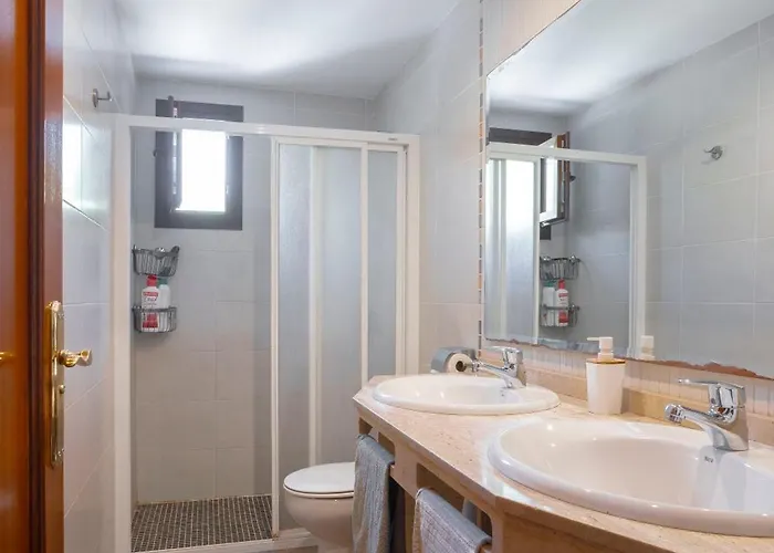 Eco-hotel Aire De Monte 宾馆